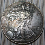  Один серебряный доллар США"Шагающая Свобода",2000 года.( повторно ,в связи с невыкупом), фото №3