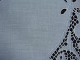 Скатерть, много вышивки ришелье, сложный узор, 86 х 78 см, фото №9