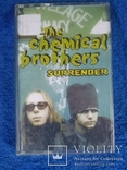 Аудиокассета с записью: The chemical brothers  Surrender, фото №2