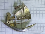 Винтажная серебряная брошь в виде кораблика, фото №3