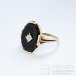 Золотое кольцо-печатка с черным агатом и бриллиантом, фото №2