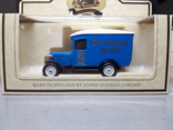 Модель автомобиля Lledo made in England (новая в упаковке) (44), фото №2