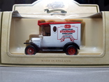 Модель автомобиля Lledo made in England (новая в упаковке) (94), фото №2