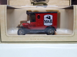 Модель автомобиля Lledo made in England (новая в упаковке) (119), фото №2