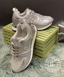 Брендовые кроссовки серебро 37 размер, фото №7