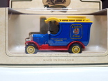 Модель автомобиля Lledo made in England (новая в упаковке) (141), фото №2