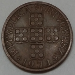 Португалія 50 сентаво, 1971, фото №3