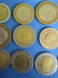Монеты стран мира 12 шт. биметалл., фото №5