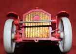 Машинка легковая из пластмассы на батарейках (нужна реставрация), фото №10