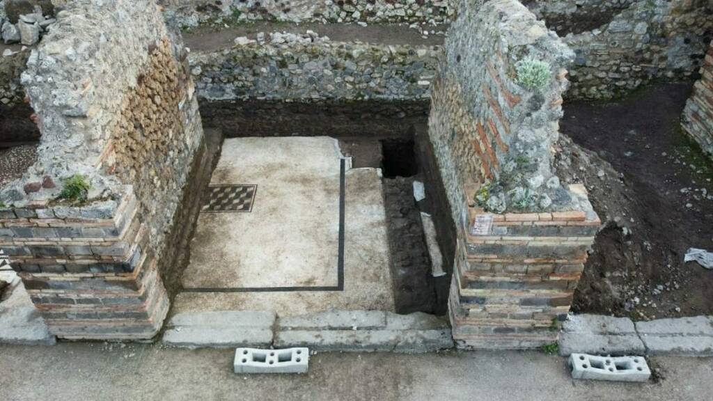 Mosaic floor. Pompeii Archaeological Park.