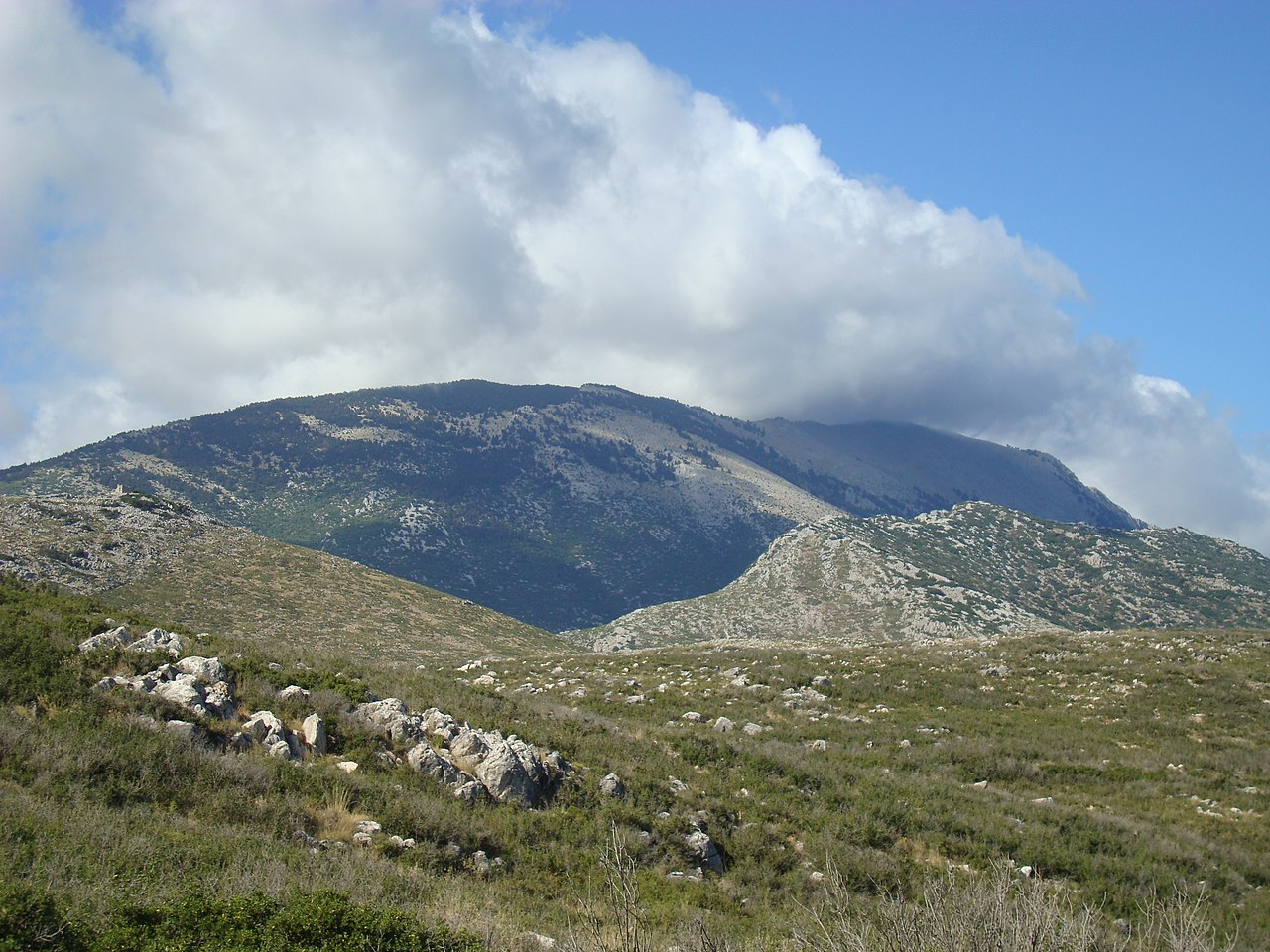 Mount Gelion above the village of Askra in Boeotia
