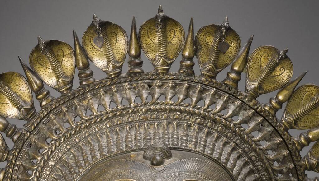 Myths of ancient India: ritual headdress of the daiva Panjurli ...