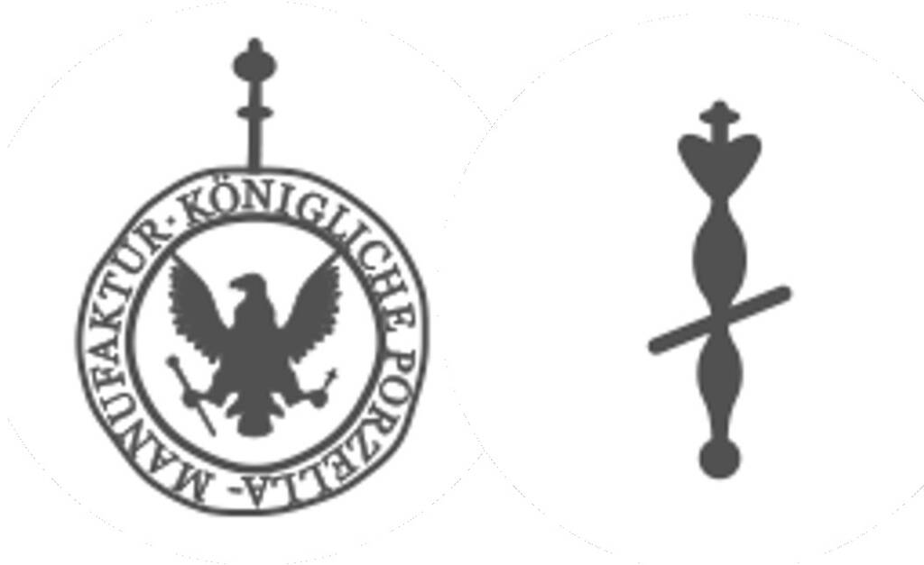 Зліва направо: 1) Клеймо зі скіпетром нагорі й орлом, який оточено навколо написом, використовували до 1870 року; 2) З 1870 року знак знову став виглядати як королівський скіпетр. Він використовувався до 1945 року
