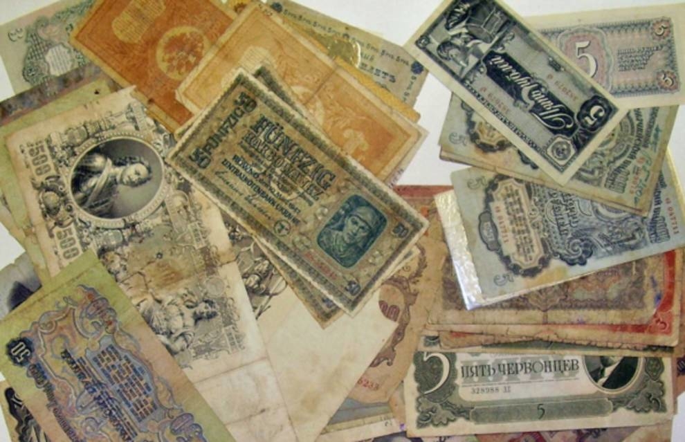 Bonistics: how to store banknotes?