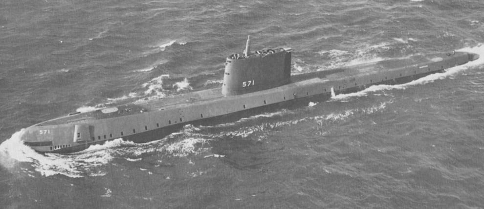 На первой атомной подводной лодке расписался президент