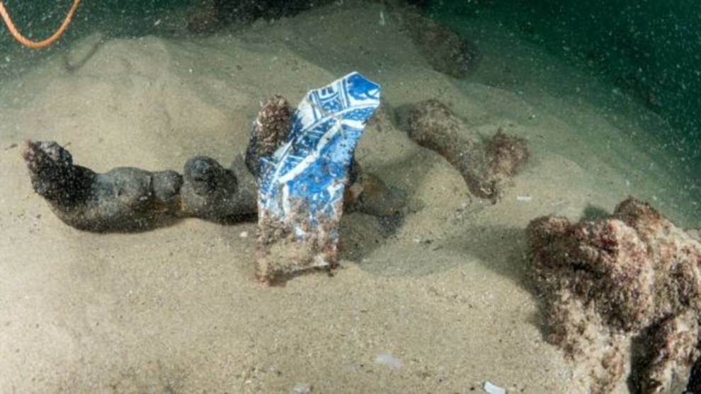 Bronze cannons and cowry shells - that archaeologists managed to find off the coast of Portugal