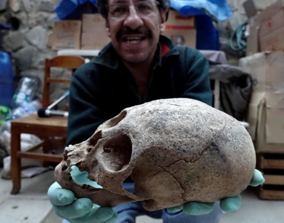 Bolivian archaeologists have managed to dig up 500-year-old artifacts