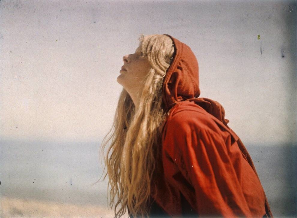 Autochrome in action: one of the first color photos