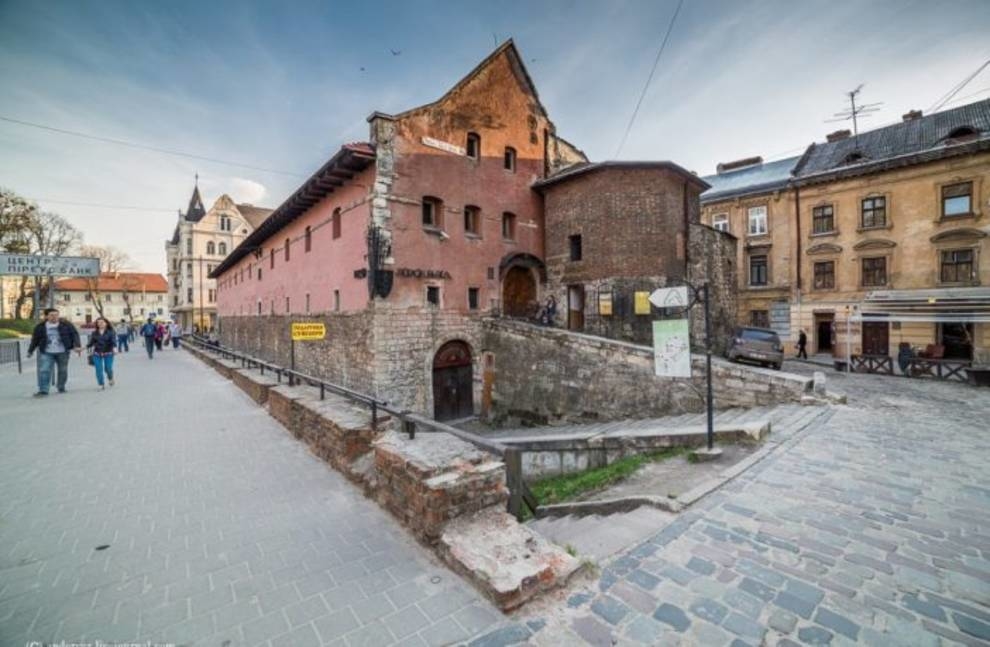 They reported on Lviv museums that can be visited online
