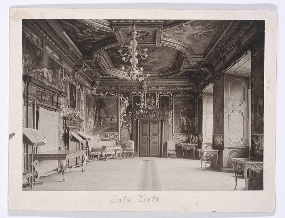 Interiors of Podgoretsky Castle: a selection of photographs