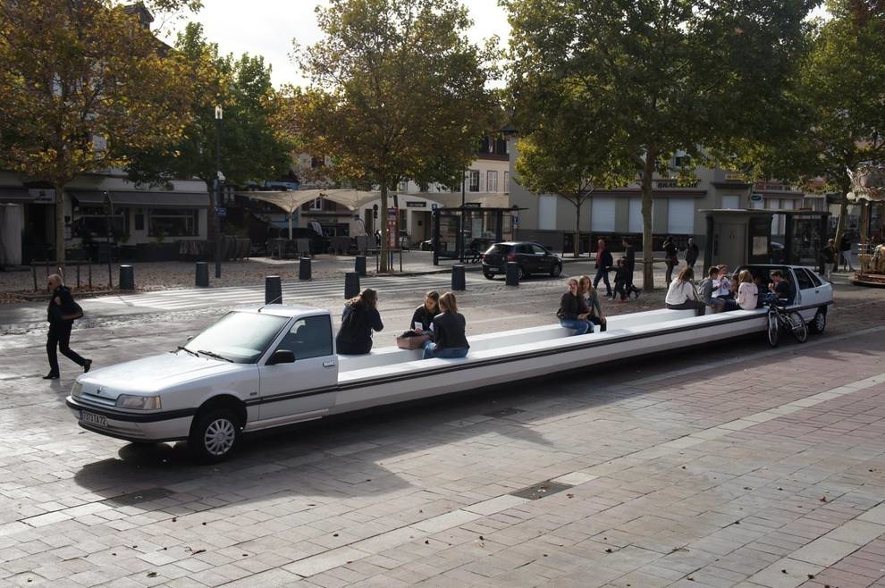 Swimming pools, pizzerias, aquariums: a French artist came up with an unusual use for old cars