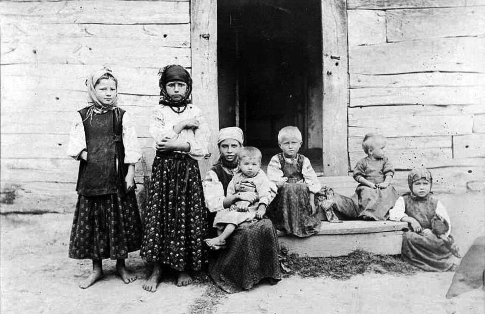 Poltava and Chernihiv in photographs of the beginning of XX century