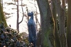 Скульптура украинского художника украсила ландшафтный парк в Нормандии