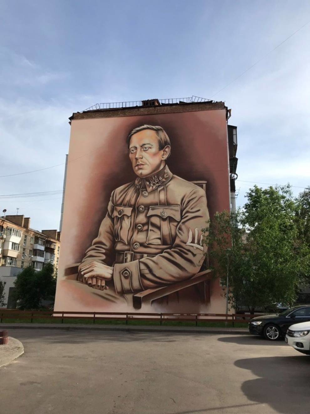В Киеве появился мурал с изображением Симона Петлюры