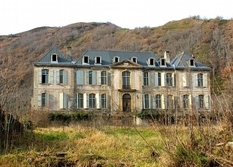 Spouses from Australia restore the French castle of the XVIII century for 6 years to make a hotel out of it