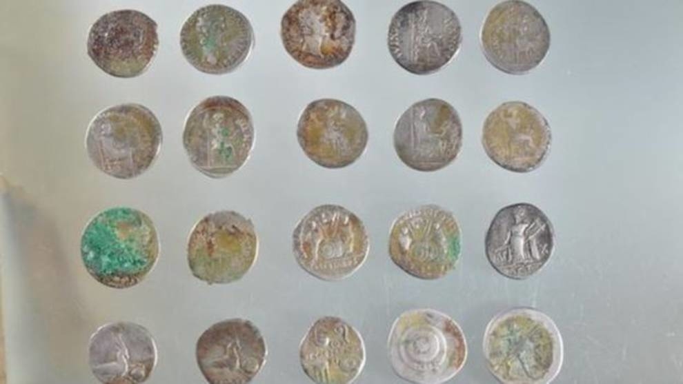 British search engine found a treasure of ancient Roman coins