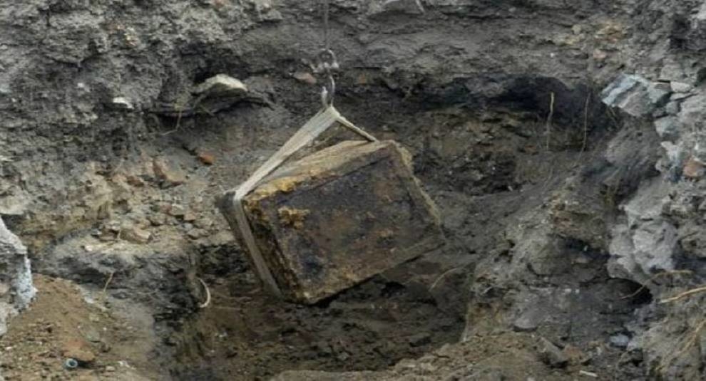 Украинец обнаружил книжный клад