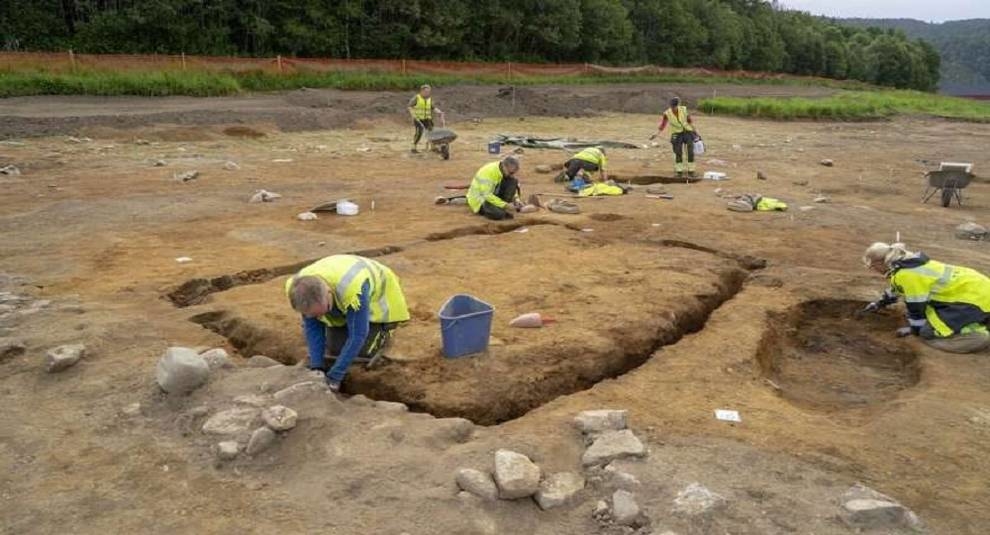 In Norway have unearthed the remains of storage of the bodies