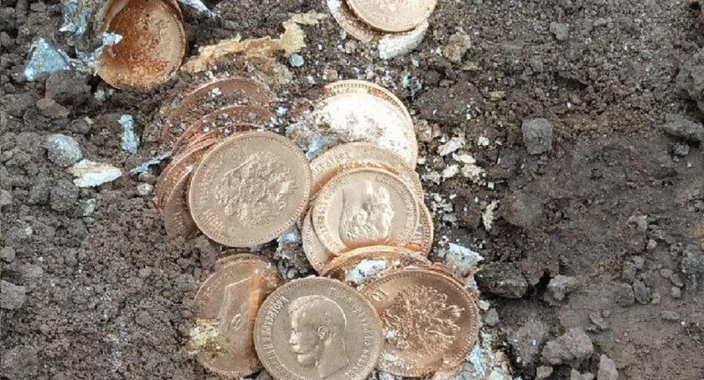 In Kursk found a treasure of gold coins