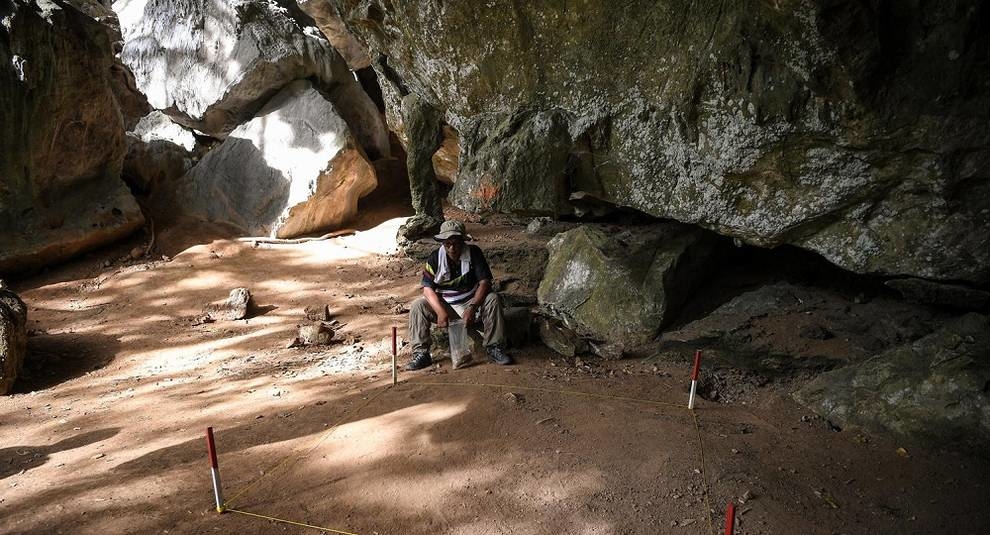 More than a hundred artifacts found in Malaysian caves