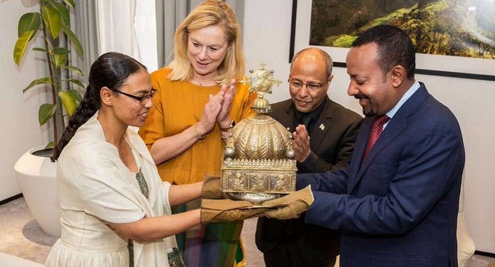 The crown of the XVIII century was returned to Ethiopia