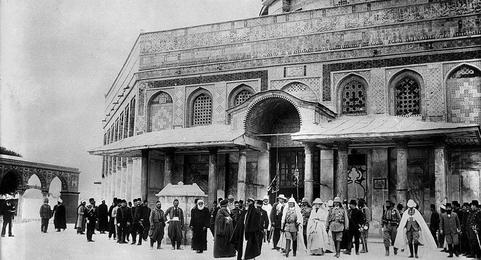 Life in Jerusalem as part of the Ottoman Empire