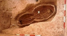 В Иране обнаружен человеческий скелет в большом кувшине