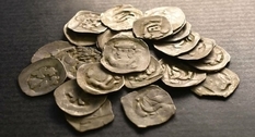 Клад пфеннигов: в Словакии найдены серебряные монеты