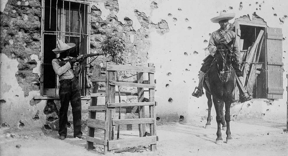 Photo of the battle of Ciudad Juarez in 1911