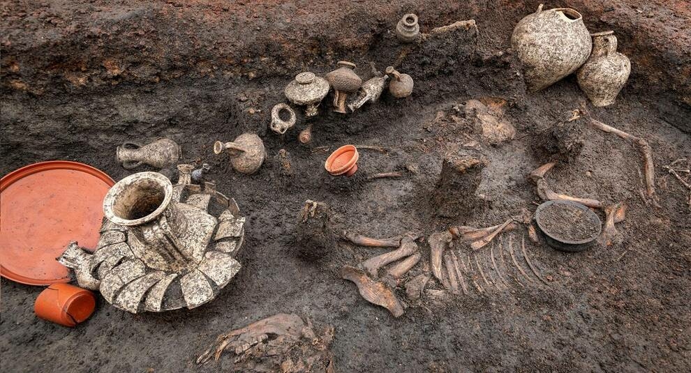 Французькі археологи знайшли могилу дитини, похованої 2 тис. років тому