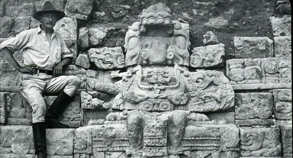Фотографии находок майя второй половины XIX века