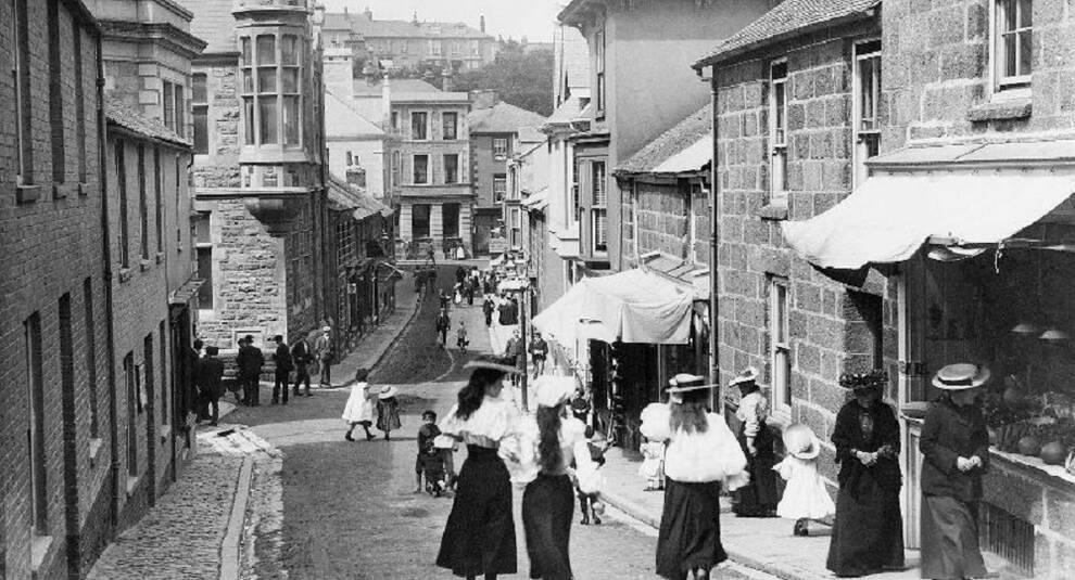Жизнь в маленьком английском городке в конце XIX века