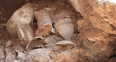 The researchers showed the finds discovered last fall in an Etruscan burial