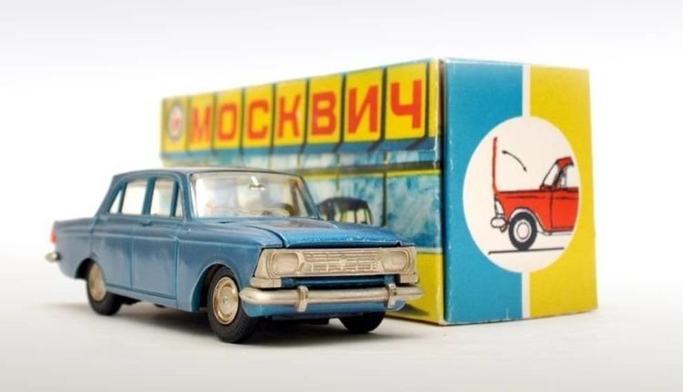 Why do collectors collect large-scale modelers of the times of the USSR?