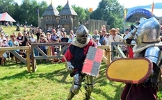 Cruel battles were shown at the medieval festival