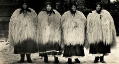 Hutsul fashion: gunya-kotsovanya - traditional clothes in Transcarpathia