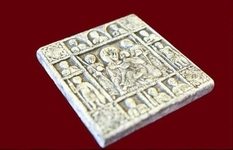 The gypsum icon found under Kanev could have been used by Vladimir Monomakh