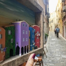 Cozy miniature houses by Nika Domnik