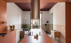 Color blocks and a game of shades — apartment renovation after a fire in Barcelona (Photo)
