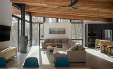 Wood, glass and raw concrete — a small family house in the mountains (Photo)